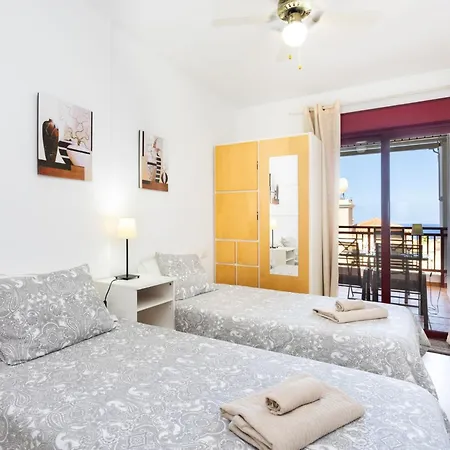 Lägenhet Balandros Sun By Interhome